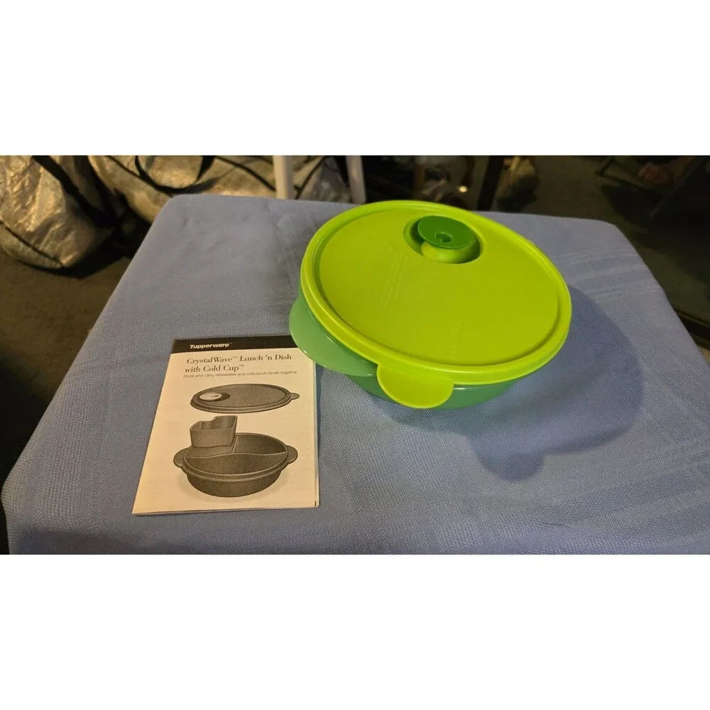 Tupperware CrystalWave Lunch 'n Dish With Cold Cup